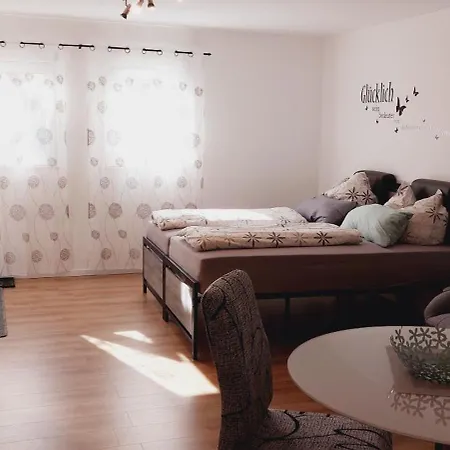 Appartement Modernes Souterrain Black Forest Mit Separatem Eingang Und Kfz-stellplatz
